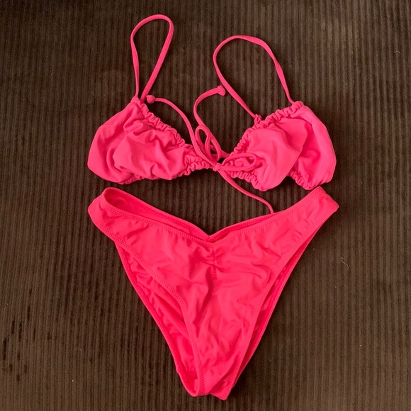 Other - Hot pink bikini set